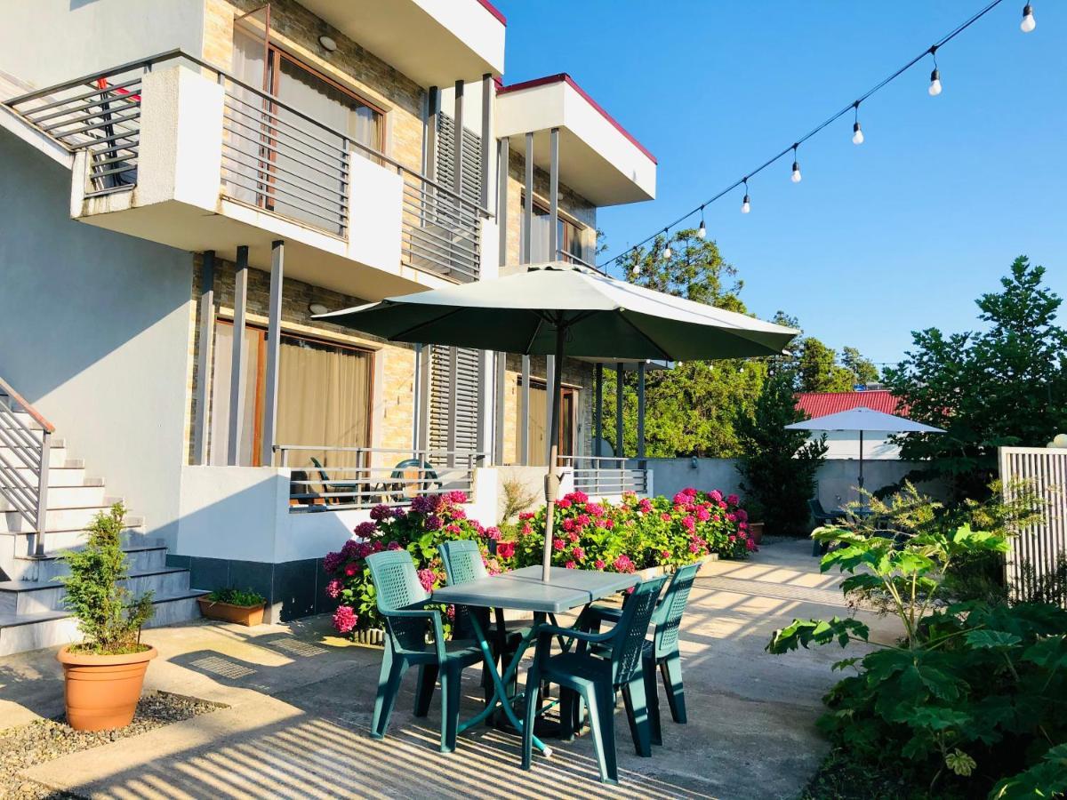 Apollo Plus Cottages 우레키 외부 사진